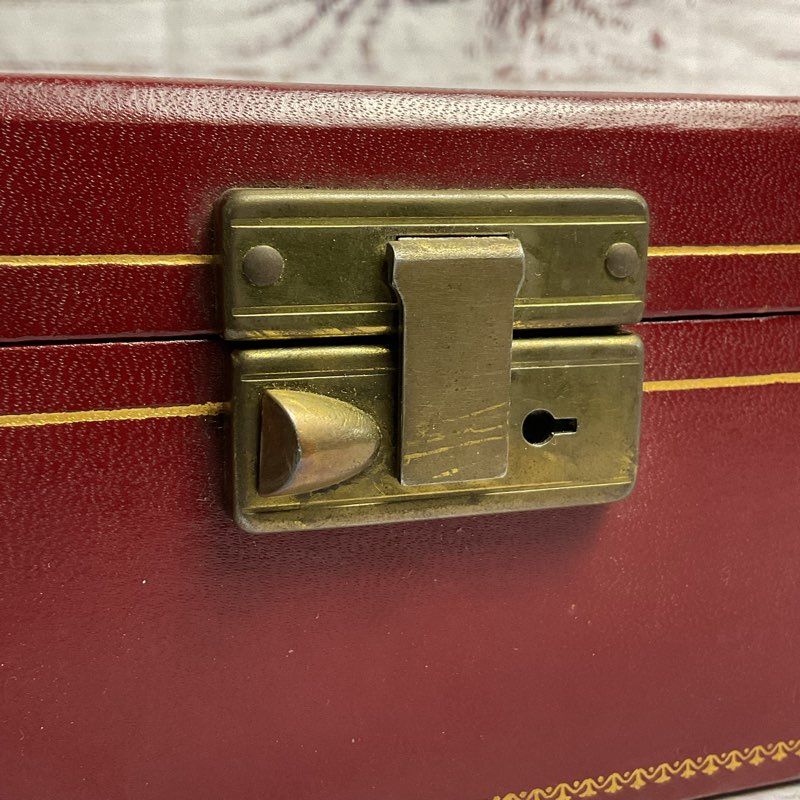 Vintage Burgundy Faux Leather Velvet Lined 2 Tier Jewelry Box