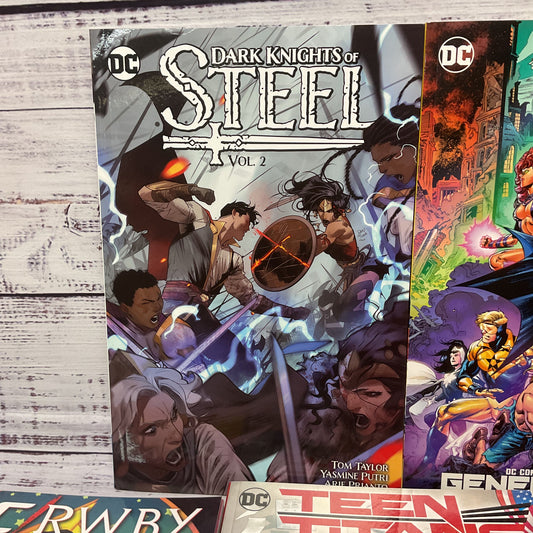 DC Comics Justice League Teen Titans Various Heroes Lot Of 10