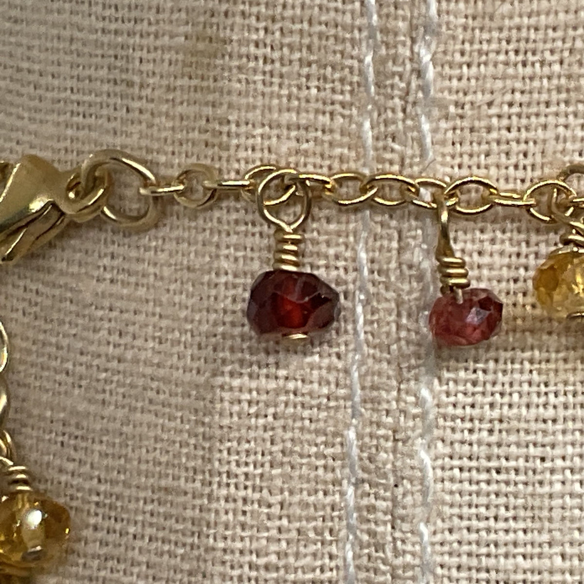 585 14K Yellow Gold Garnet & Citrine Dangle Beads 21" Chain Necklace- 11.97g