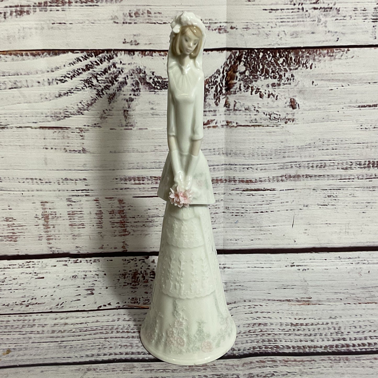 VTG. LLADRO Bridal Bell Porcelain Figurine- 8.25"