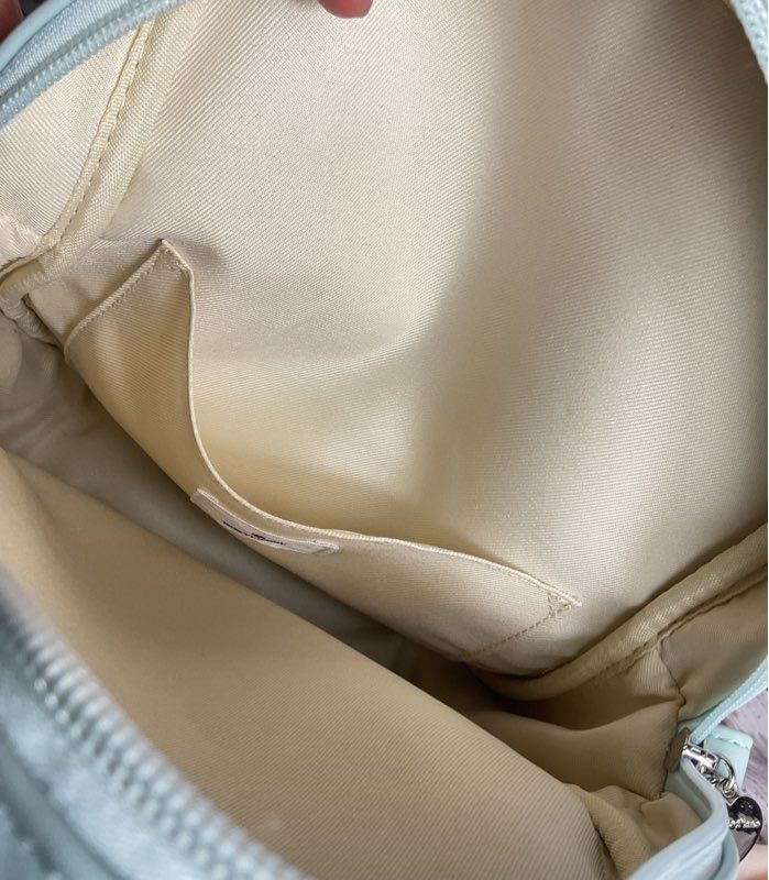 Merry Jenny x Mezzo Piano Embossed Crossbody Mint
