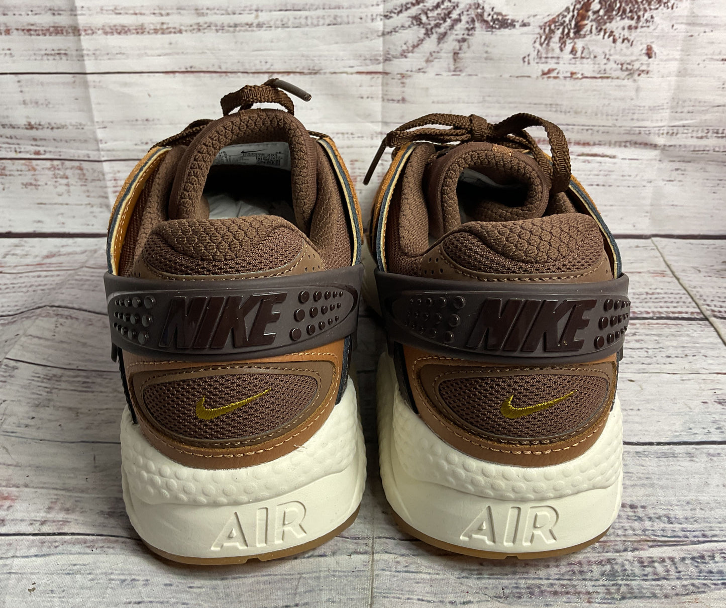 Nike Air Huarache Runner Sneakers Cacao Wow 9.5