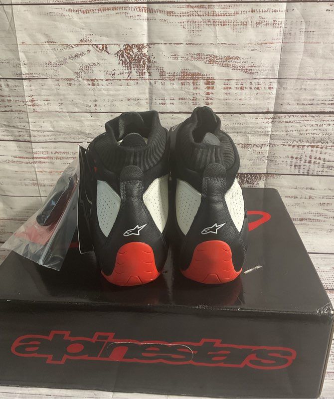 NEW WITH BOX Alpinestars Tech-1 Z v2 Shoes Size 13