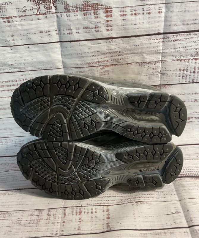 Size 9 - New Balance 2002R GORE-TEX Magnet Mood Indigo