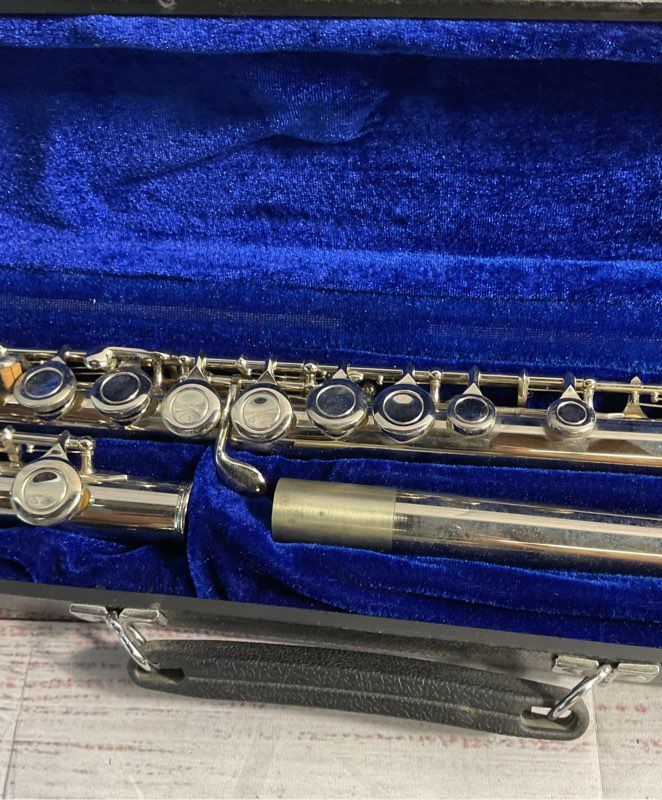 Rossetti Clarinet CF006280 Silver With Hard Case