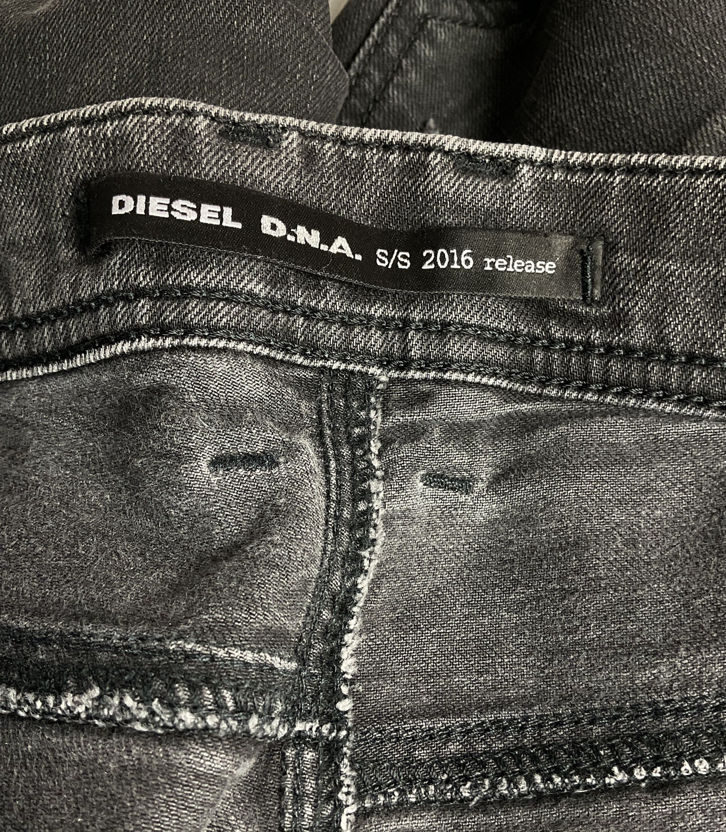 Diesel D.N.A Tepphar Slim Fit Jeans Distressed Black W 32 L 32