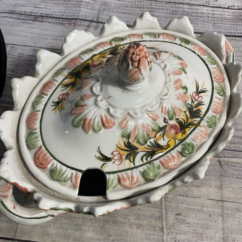 Vintage Hand Painted Floral Scalloped Rim Lidded Soup Tureen Made In Italy