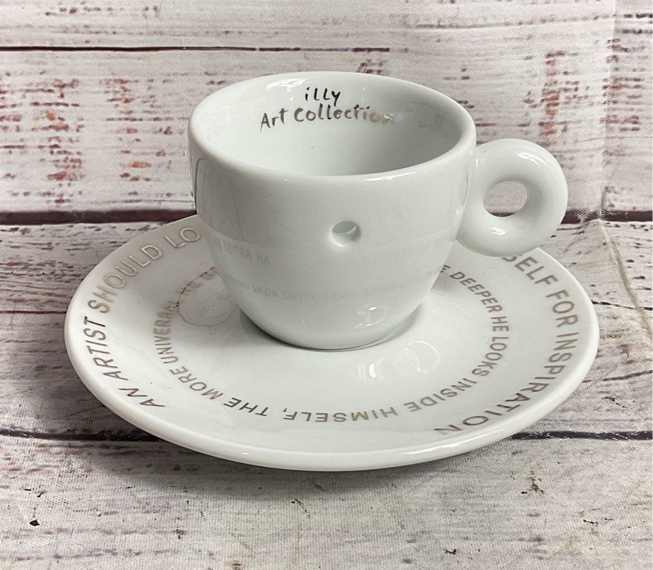 Illy Art Collection Marina Abramovic MOCA 2011 Cup Saucer Espresso White
