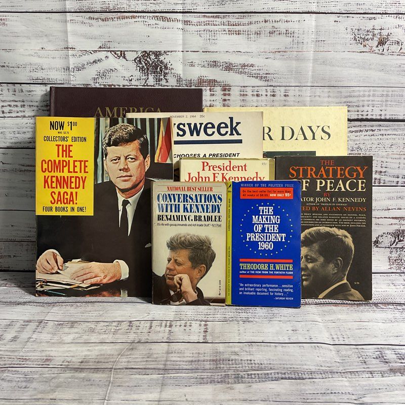 Mixed Lot Of 8 Vintage John F. Kennedy Books/Magazines 6 Paperback 2 Hardcover