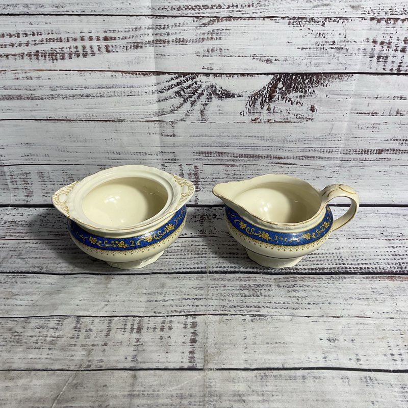 Myott Powder Blue 2 Pc. Staffordshire Porcelain Sugar & Cream Set 5681 *Damage*