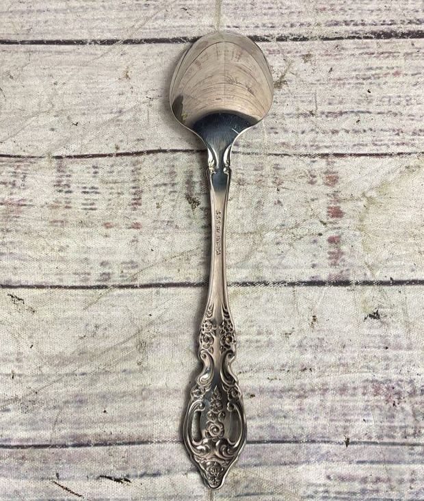 Onedia Vintage Set of 8 Renoir Pembrooke Dinner Spoons Stainless Steel