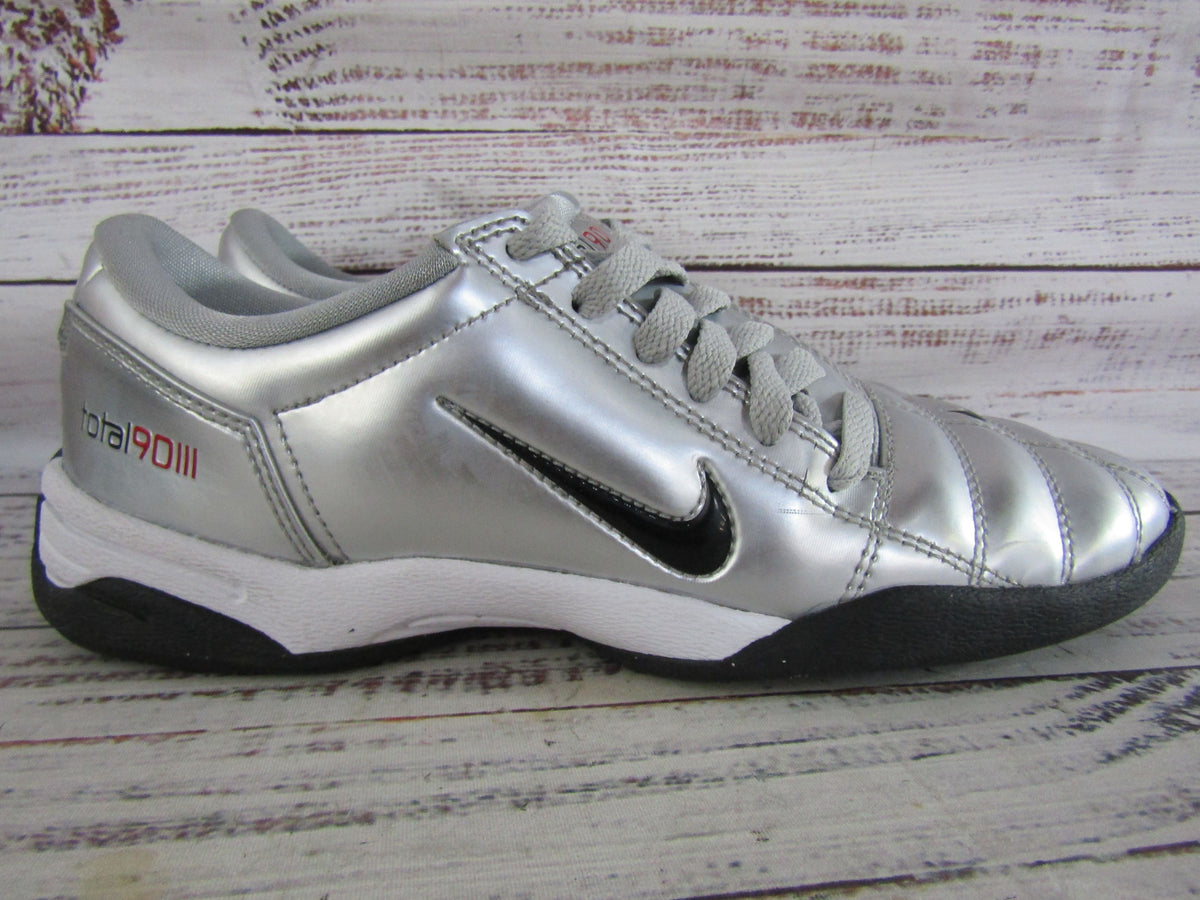 Nike Total 90 Men's Metallic Silver & Black Sneakers Size 5.5 HJ9351-002