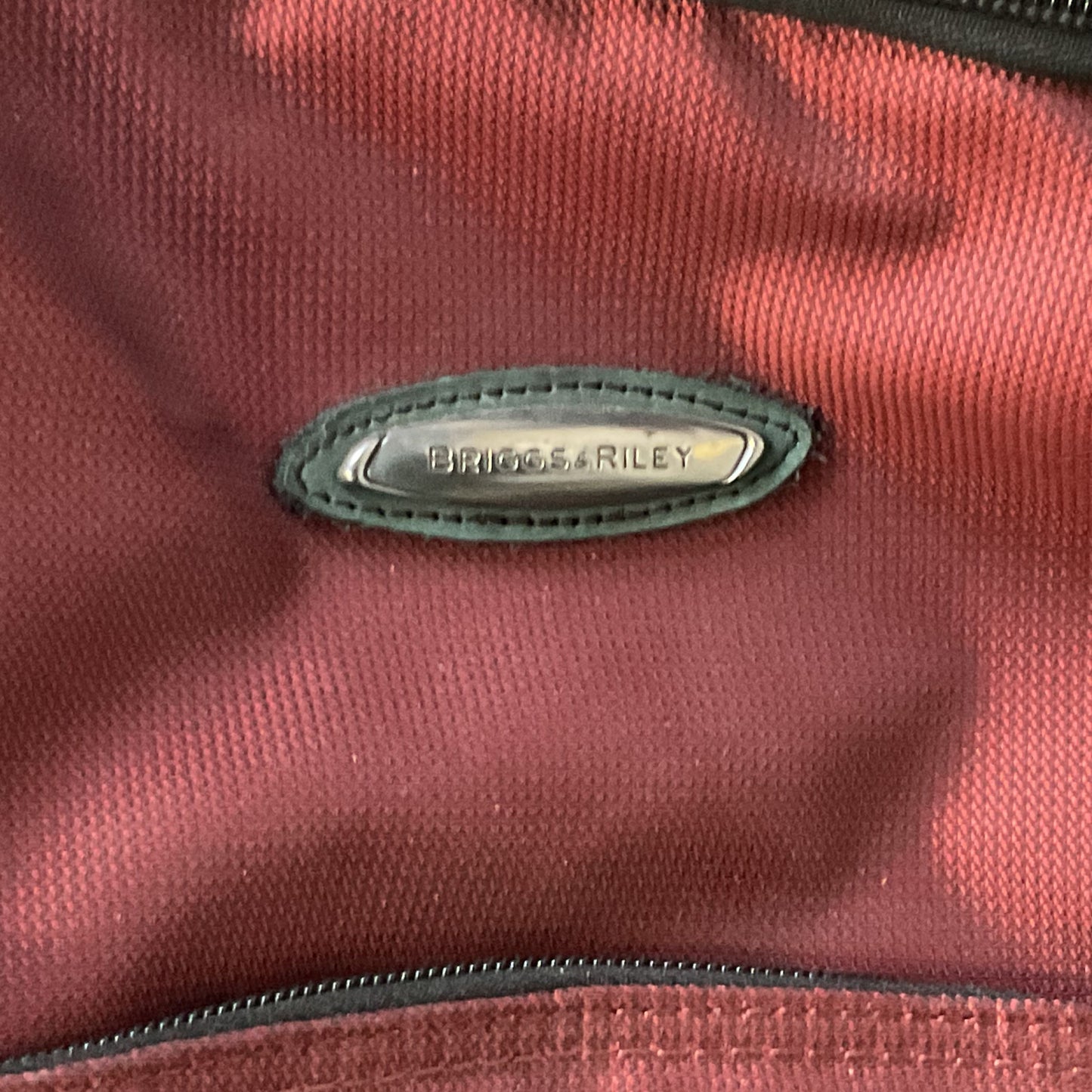 BRIGGS & RILEY Transcend 26” Red Upright Rolling Duffle Luggage 04-TDUD526