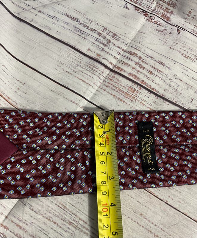 Charvet Place Vendome 100% Silk Men's Geometric Pattern Dark Red Tie France