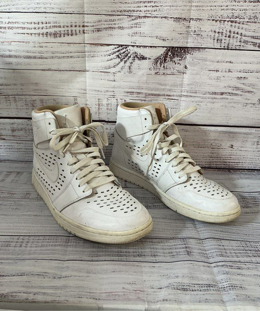 Men's Nike Air Jordan 1 Retro High Top White Sneaker Size 10.5