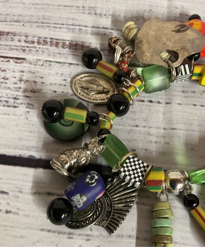 Elastic Charm Bracelet Silver Glass & Stone Charms