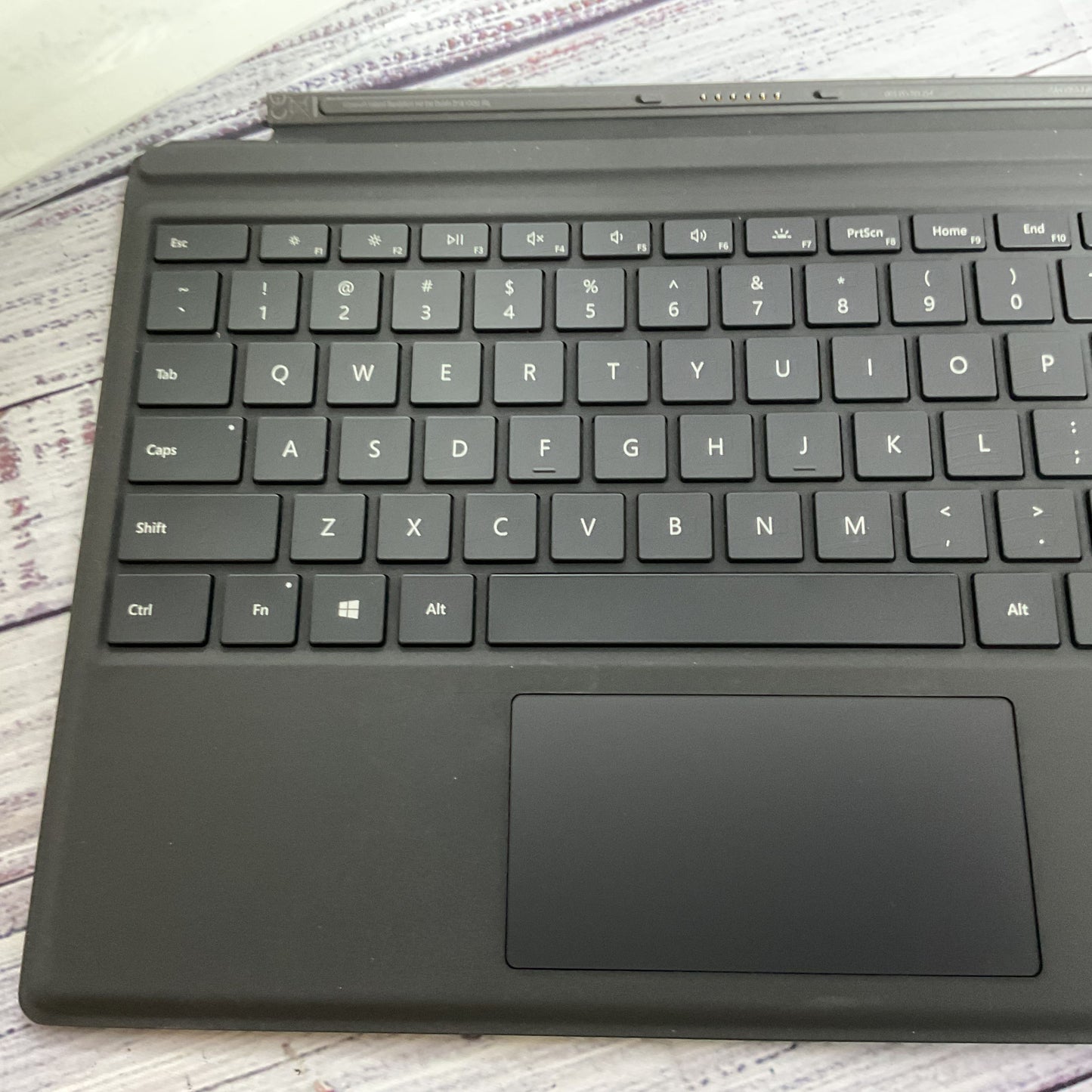 Open Box MICROSOFT Surface Pro 1725 Back Lit Keys Cover Keyboard