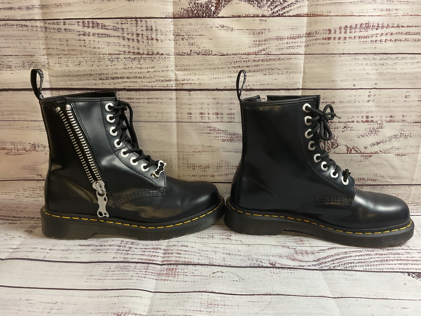 Dr. Martens Black Zip Up Boot 6M/7L