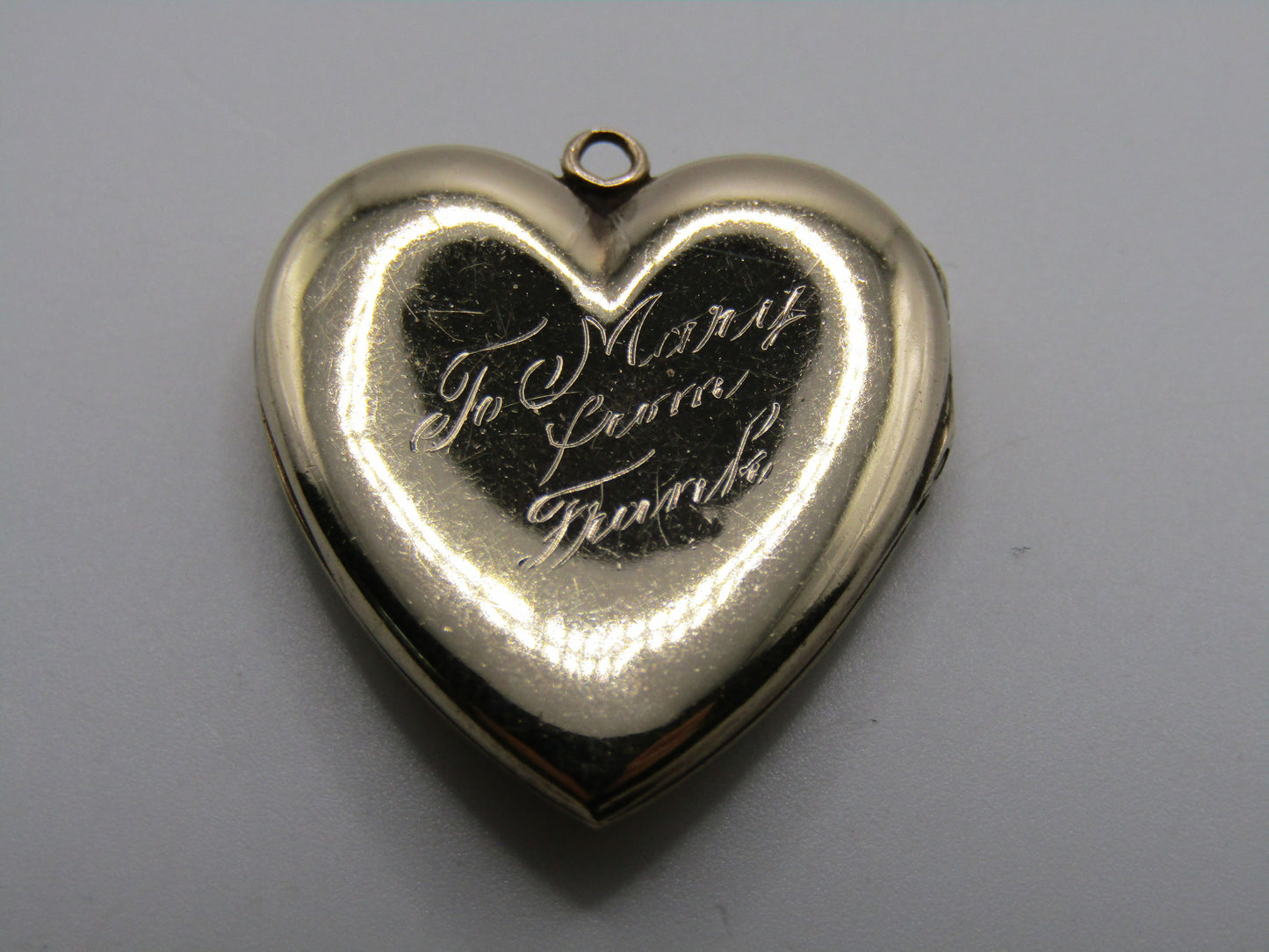 Vintage 10k Yellow Gold Floral Etched Heart Locket Pendant