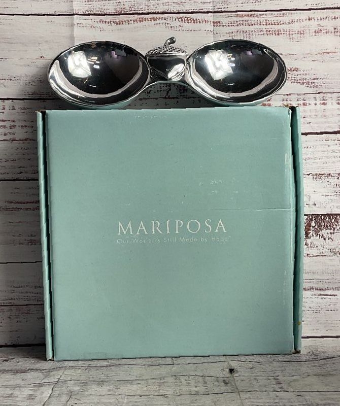 Mariposa Brillante Acorn Double-Bowl Serving Dish Aluminum
