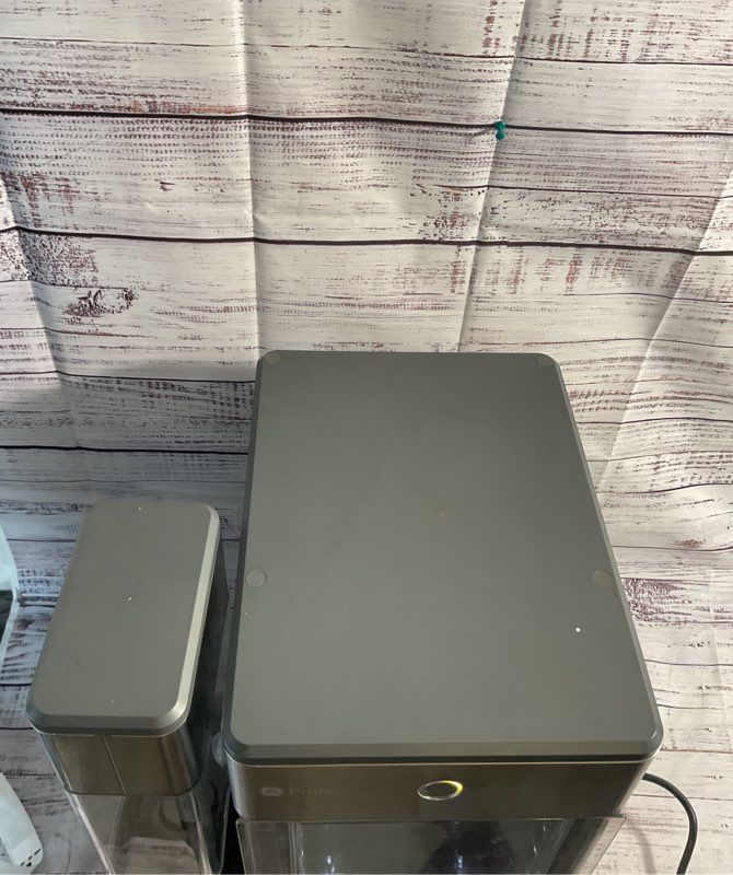 Ge Profile™ Opal™ Nugget Ice Maker + Side Tank, Countertop Icemaker