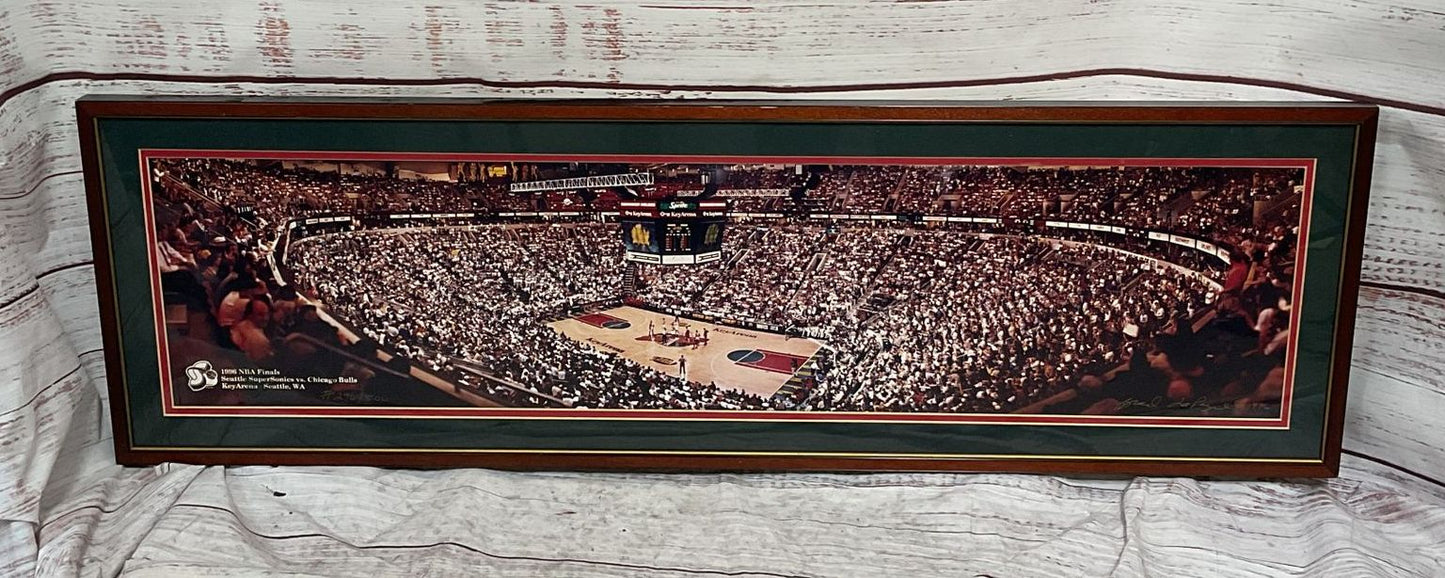 NBA Finals 1996 Chicago Bulls V Seattle Panoramic Photo Signed By Brad Lapayne