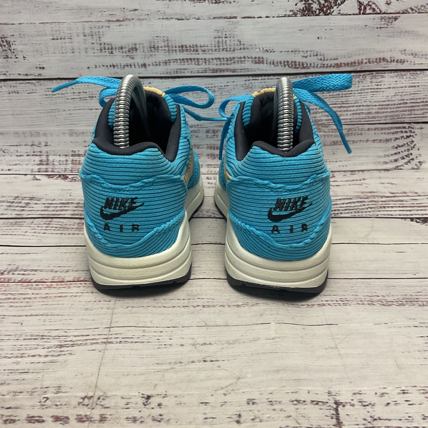 Nike Air Max 1 Baltic Blue Sneaker Corduroy Shoe Boys Youth Size 4