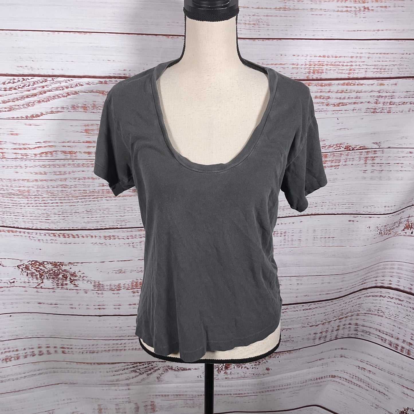 The Great. Brand Grey Round Neck Short Sleeve T-Shirt - Size 2