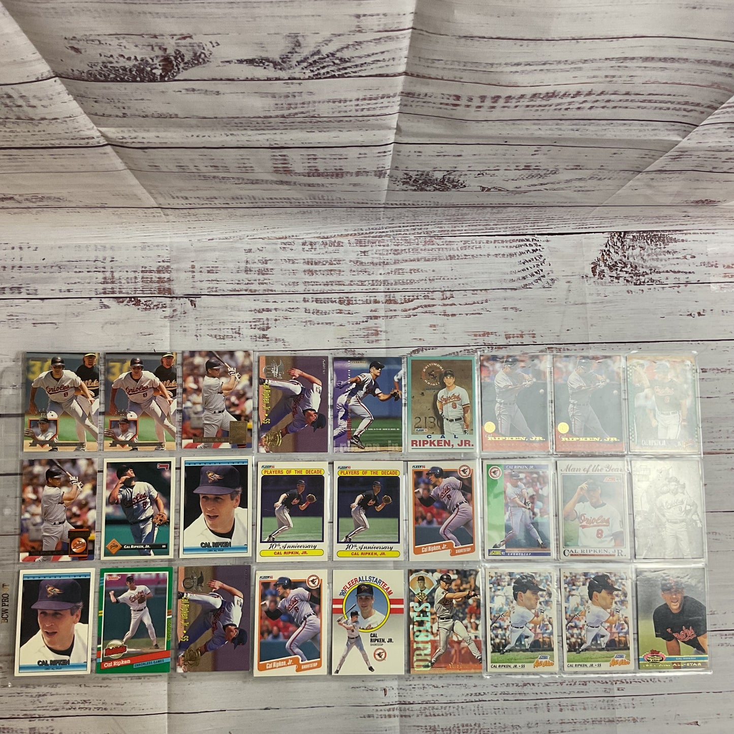 114 CAL RIPKEN JR. MLB Baseball Cards- IN GOOD CONDITION!!!!