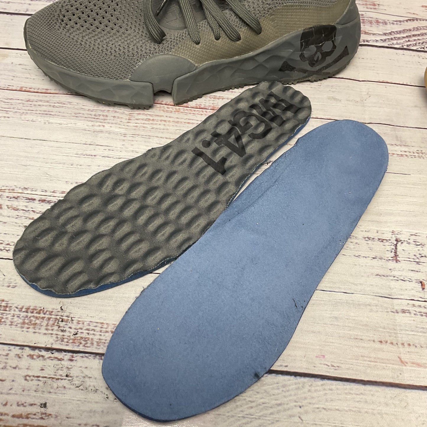 G/Fore MG4.1 Charcoal Grey Seasonal Sneaker Shoe Men Size 8.5