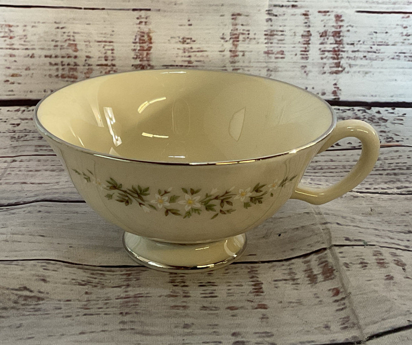 Lenox Brookdale Floral Footed Lot of 10 Cups Cream