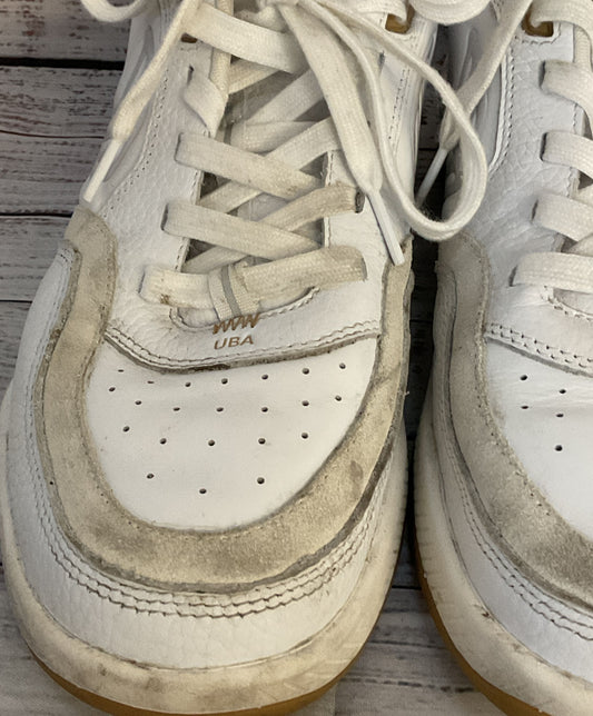 Cariuma Ube Leather Lace Up Sneakers White 11