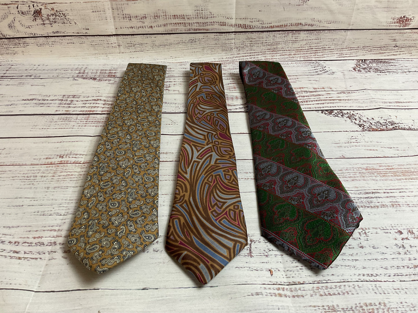 Set of 3 Patterned Silk Ties Aperto Diva