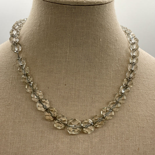 VTG. Art Deco Sterling Faceted Graduated Crystal Quartz Beaded Necklace- 14.75"