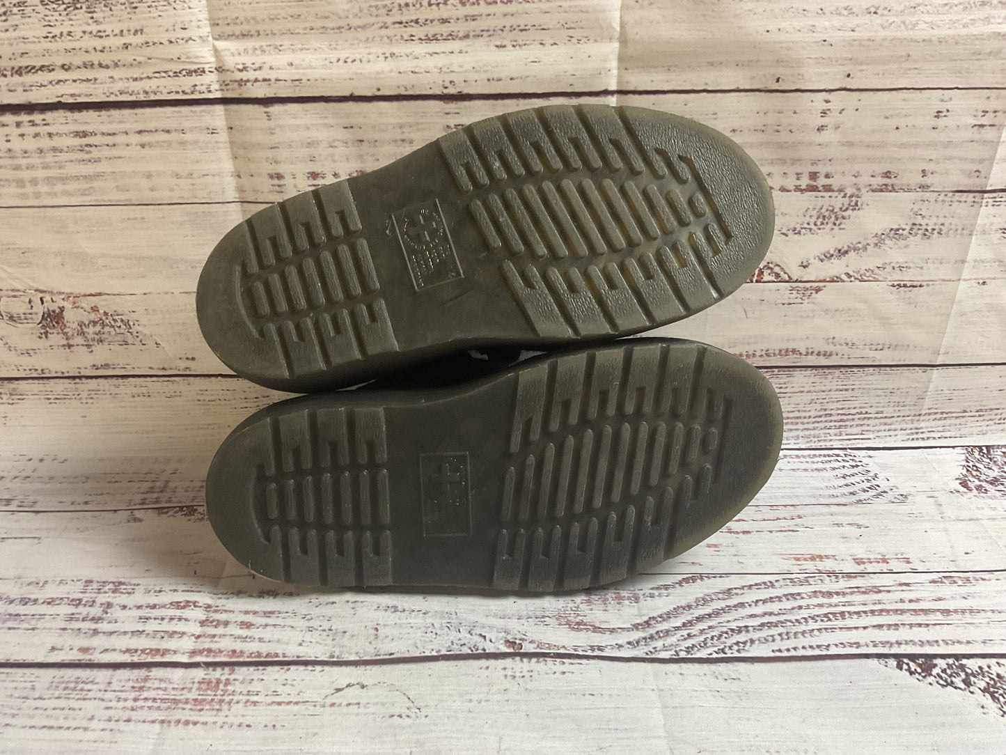 Doc Martens Maxxy Slides Black Platform Sandal Men's 5, Women's 6