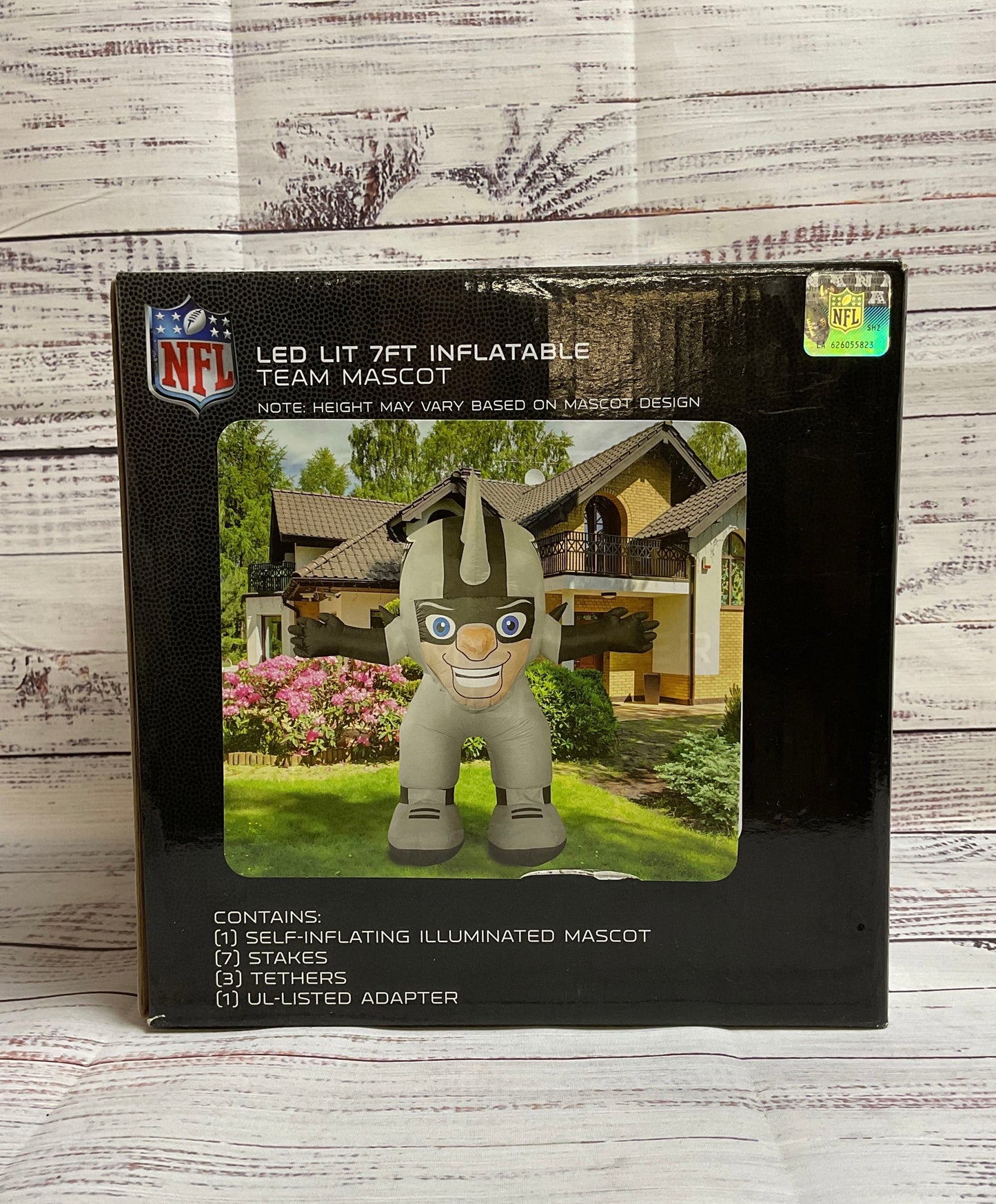 NFL Las Vegas Raiders Inflatable 7' Yard Decoration Mascot