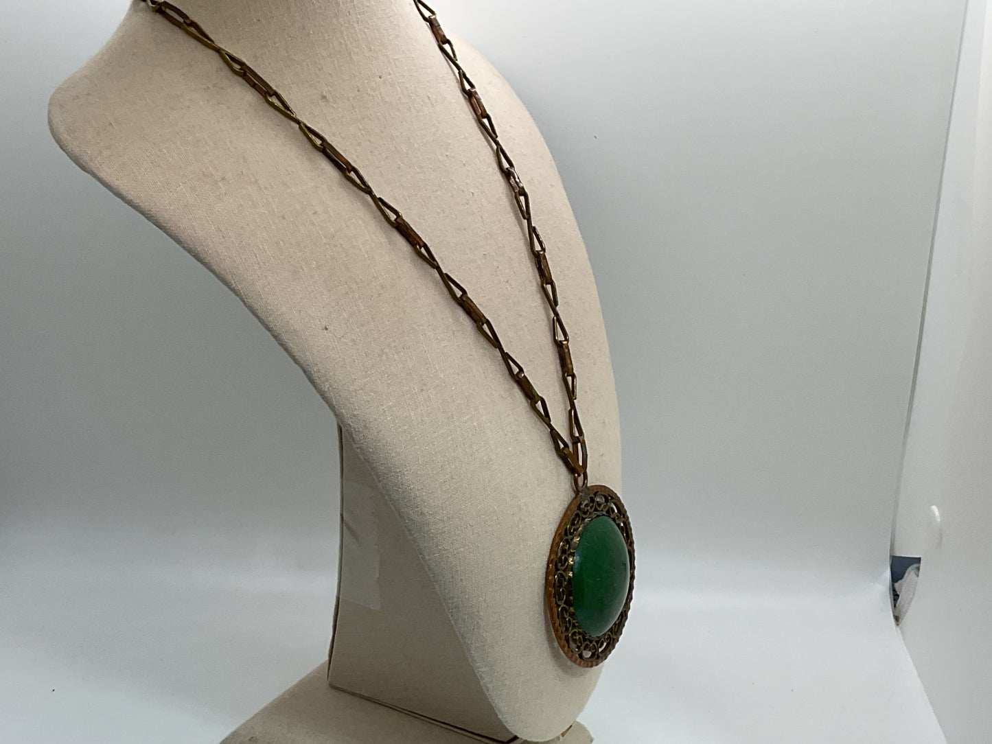 VTG. Mexico Brass Chain and Large Agate Round Pendant- 26"