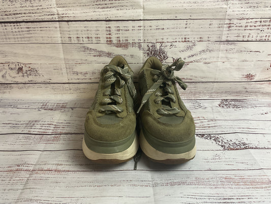 UGG Platform Sneaker Green Women's 8.5