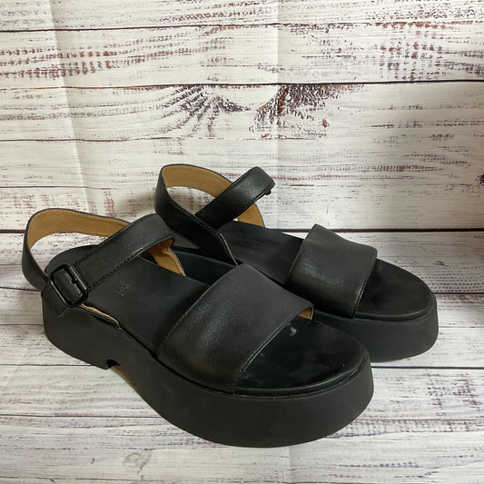 CAMPER Tasha Women's Black Strappy Sandals- SZ 10