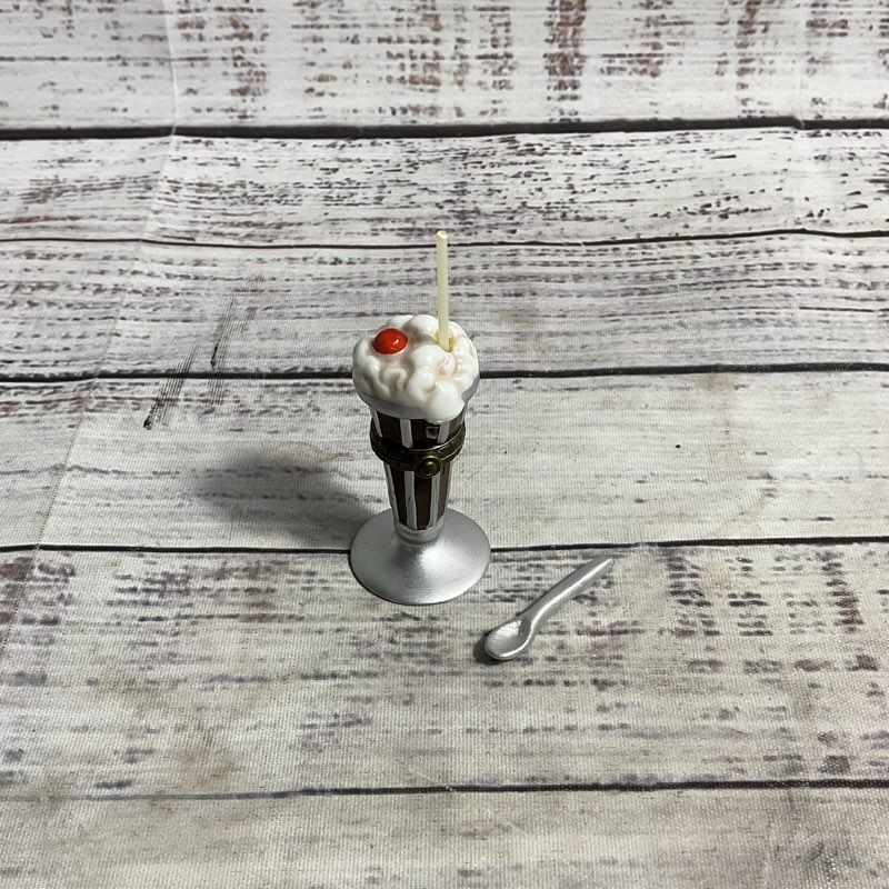 Midwest Of Cannon Falls Phb Malt Shake 1.5" Hinged Trinket Box+Spoon *DAMAGED*
