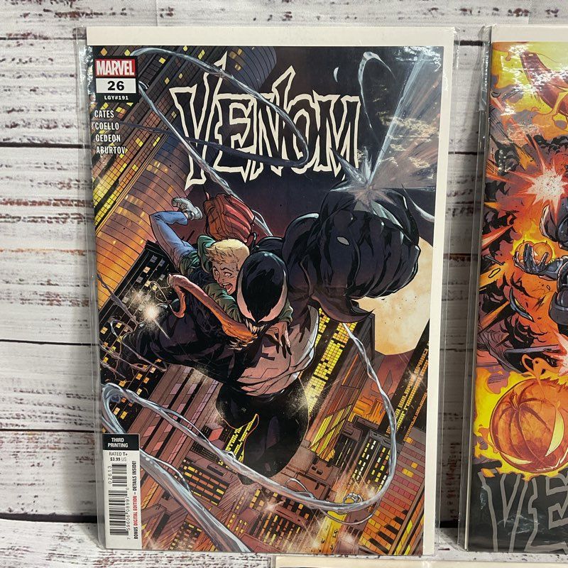 Lot Of 3 Venom Comics 26+variant And 32 Marvel Ryan Brown