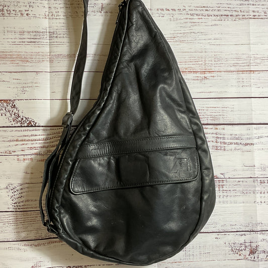 VTG. AMERIBAG X LL Bean Black Leather Healthy Back Ameribag Sling Crossbody