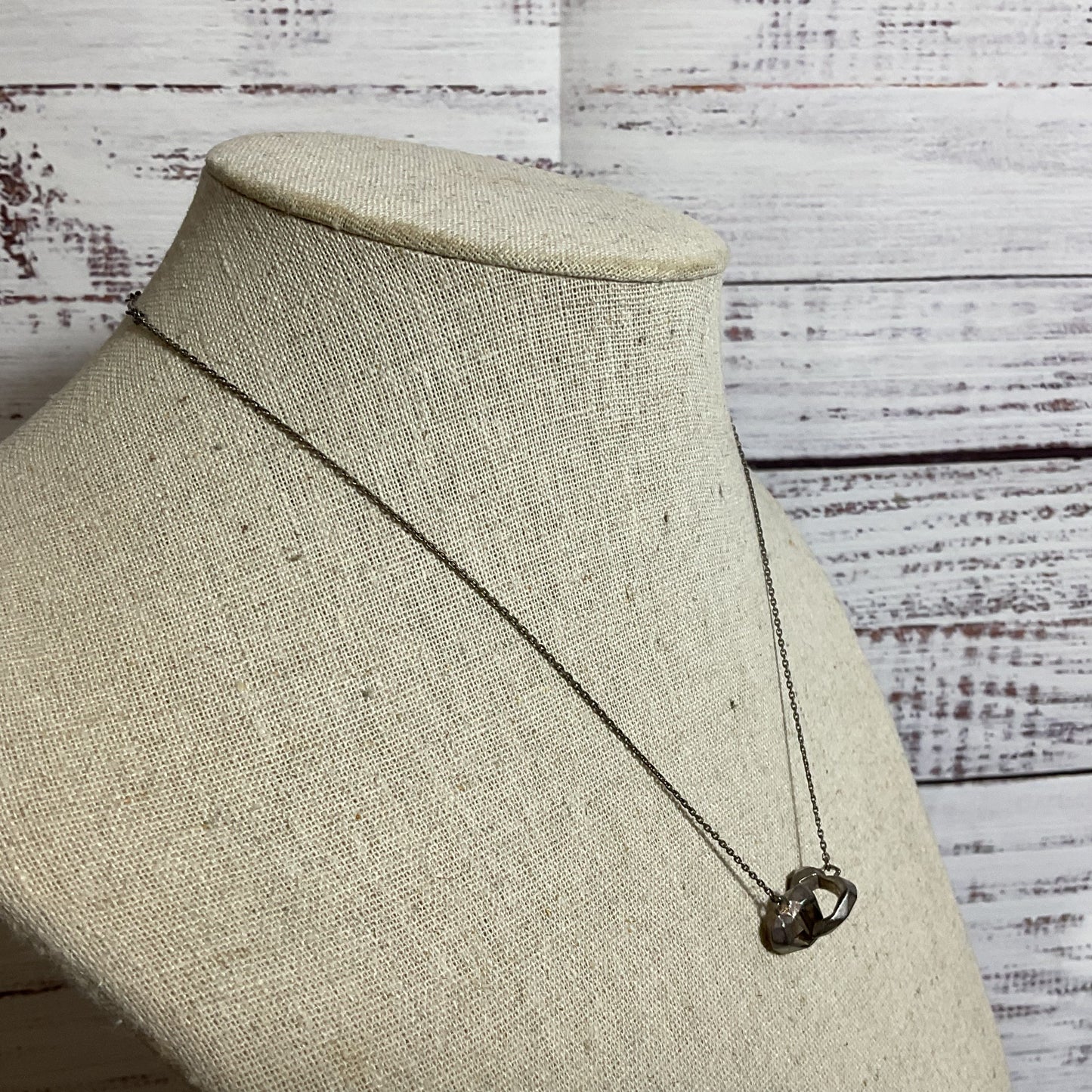 VTG. LINKS of LONDON Sterling Interlocking Hearts Pendant 18" Necklace- 5.90g