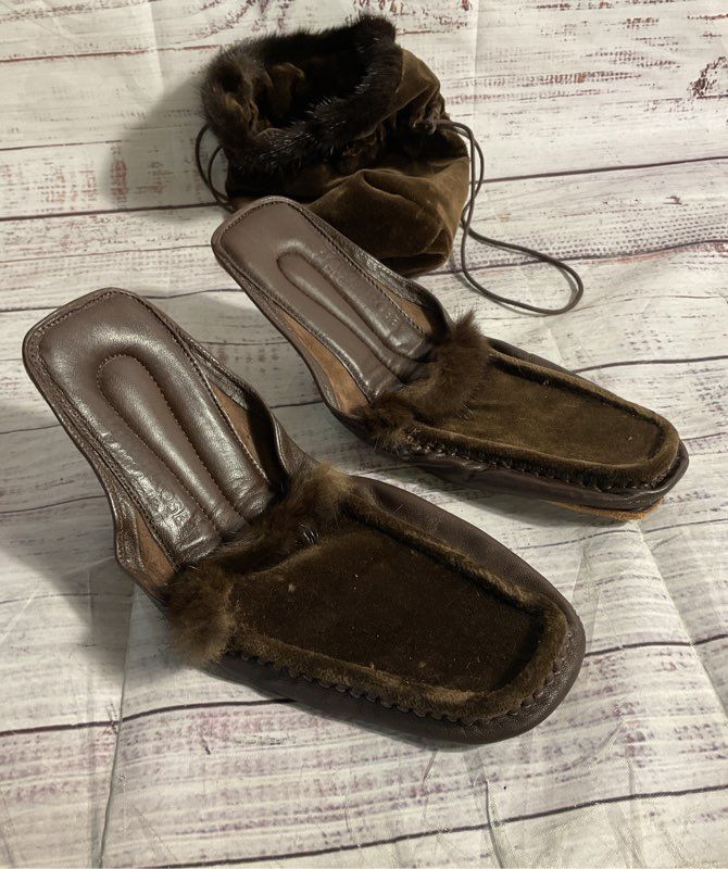 Taryn Rose Women's Brown Faux Fur Velvet Leather Bottom Slippers Size 37
