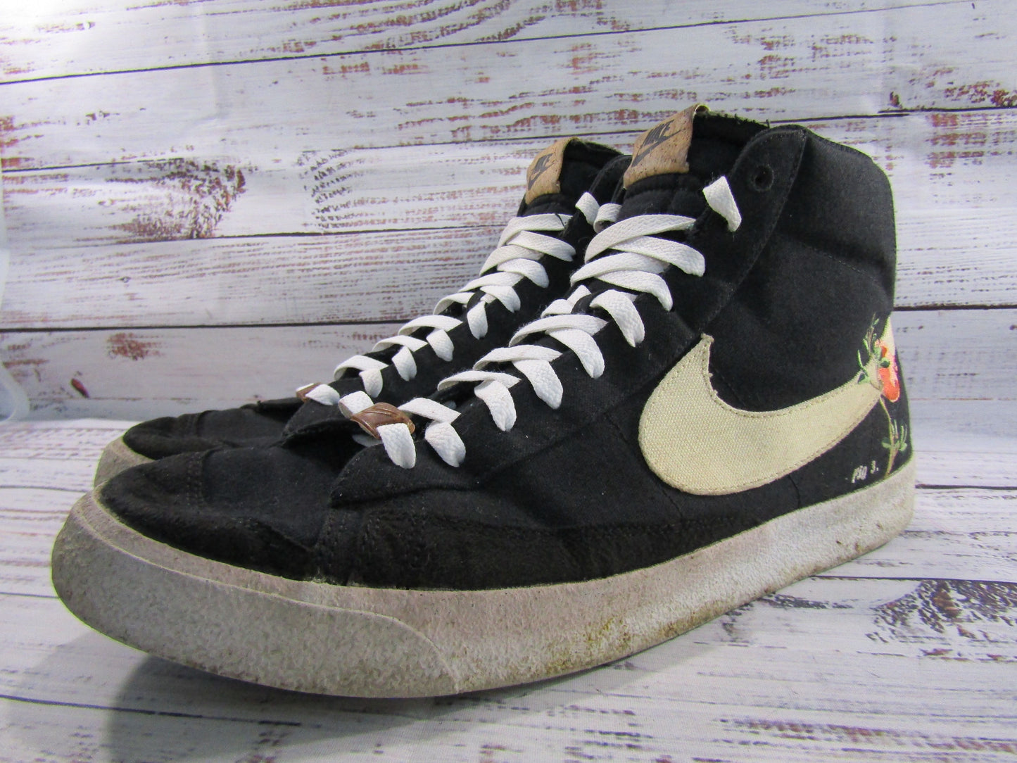 Nike Blazer Mid 77 Pomegranate Men's Black High Top Sneakers Size 13 CI1166-001