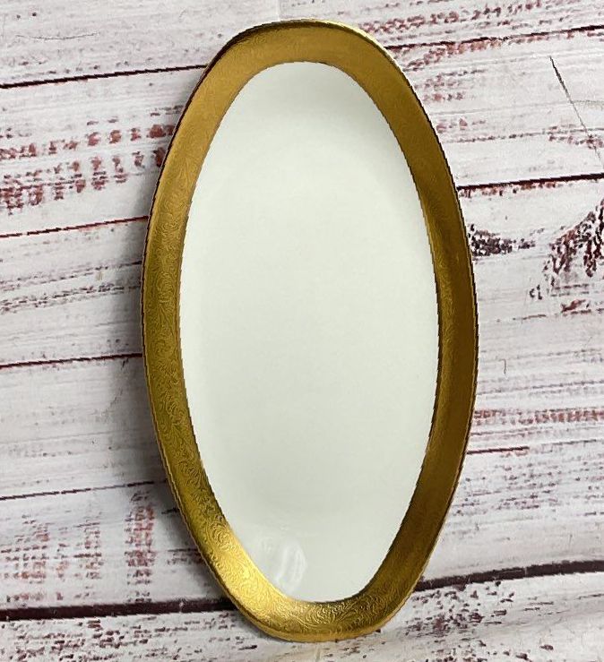 Mikasa Harrow Set of 4 Bone China Serving Pieces White Gold