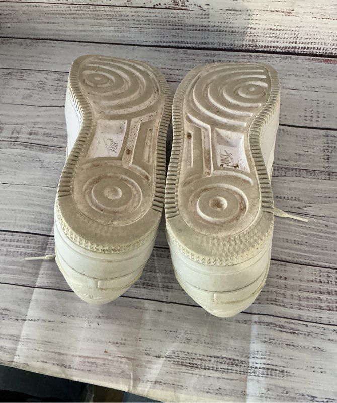 Women's Nike Air Force 1 Sage Low White Sneaker Size 9.5