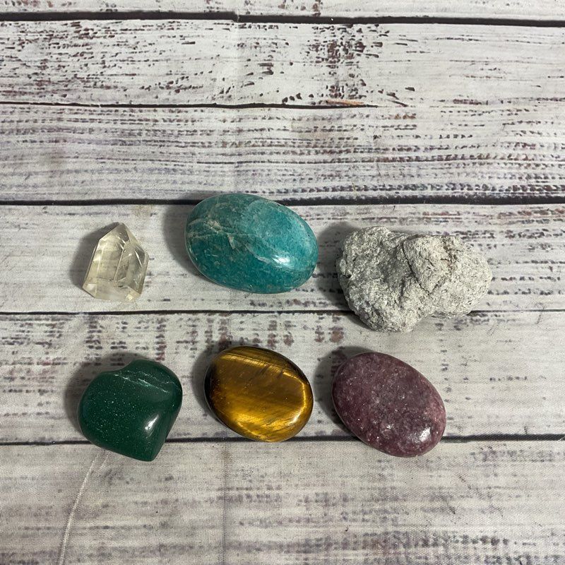 Lot of 6 Unique Healing Crystal Palm Stones Amazonite Tiger Eye Celestite Quartz
