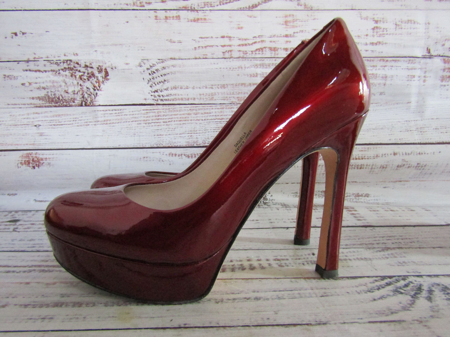 Joan & David Quella Women's Red Patent Leather Pumps Size 6.5
