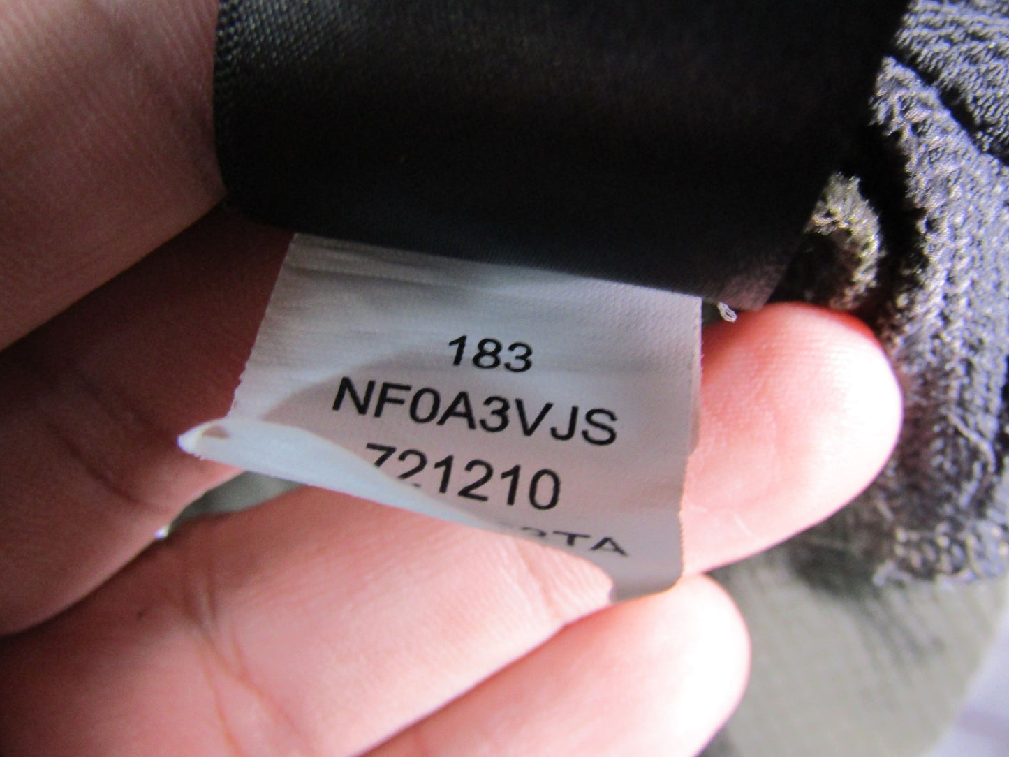 The North Face Train N Men's Camo Full Zip Jacket Size S NF0A3VJS